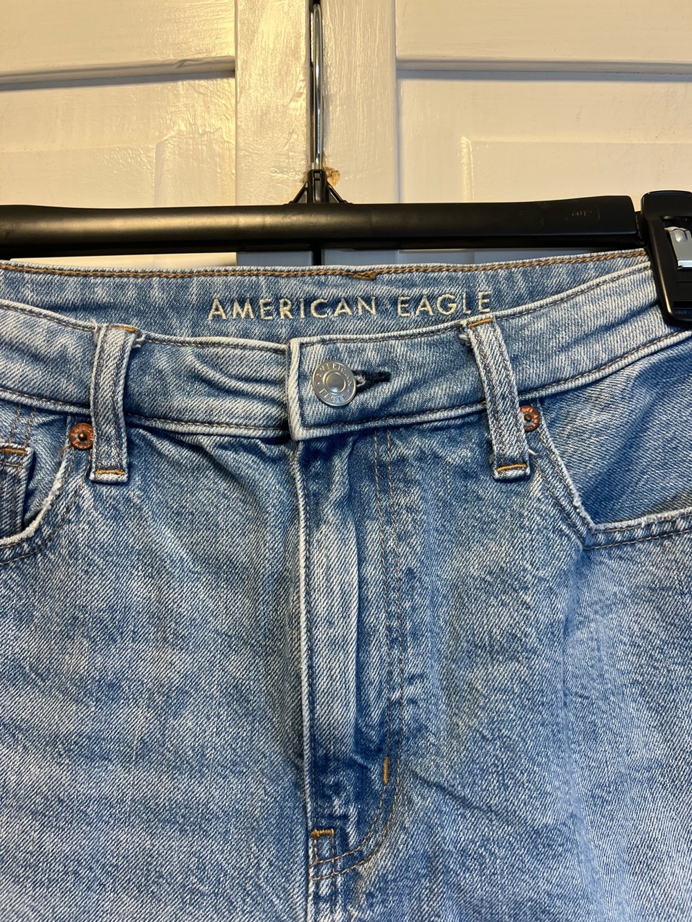 American Eagle Outfitters Light Blue Distressed High-Rise Mom Short Women 10 - Picture 2 of 10